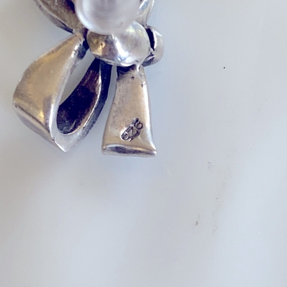 Sterling Silver and Marcasite Bow on post Earrings - Picture 8 of 8